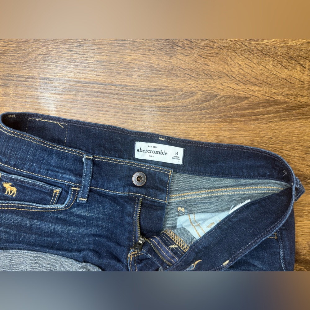 ✅ SOLD ✅ - Picture 3 of 5